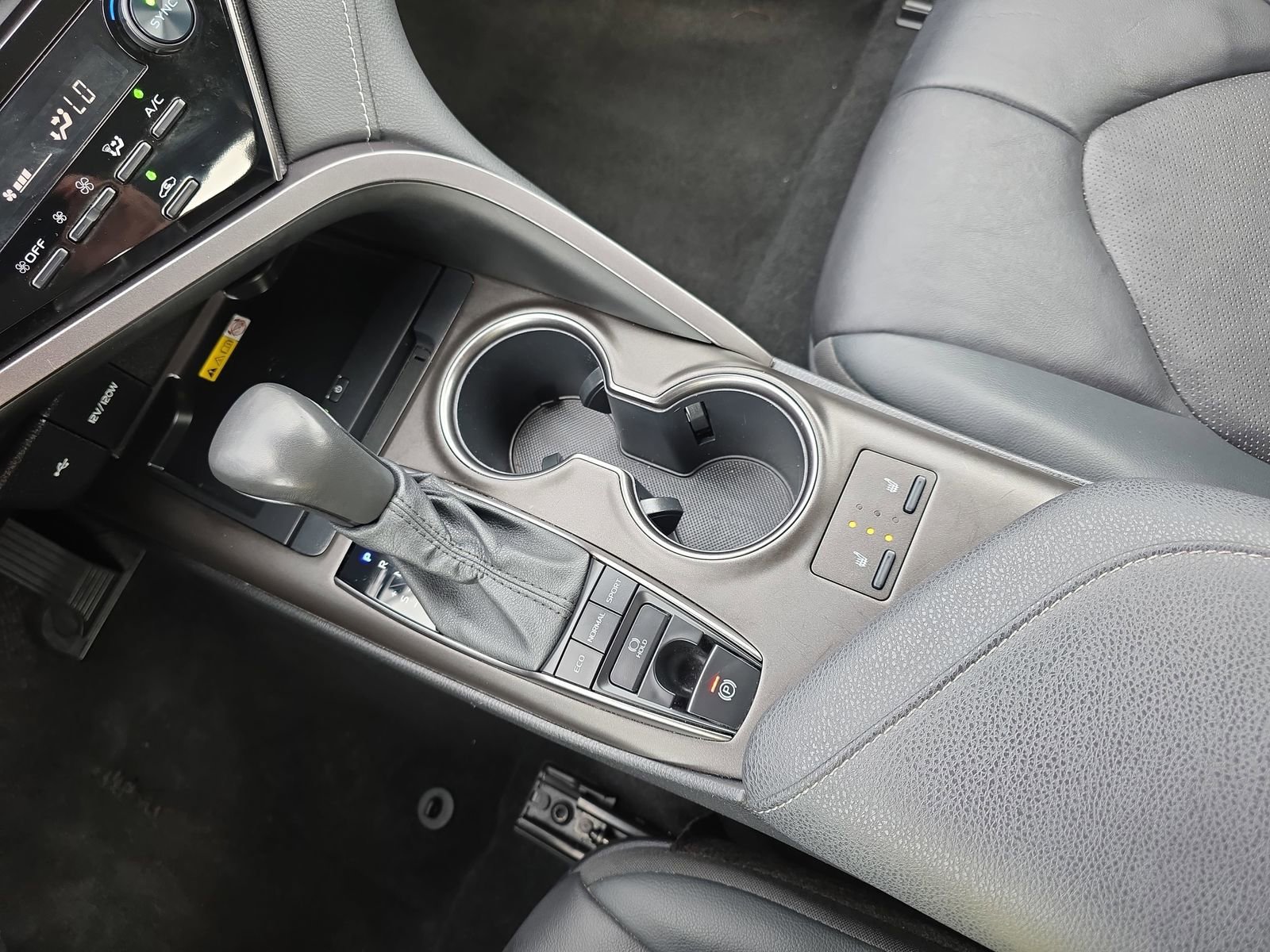 Used 2024 Toyota Camry XSE image 24