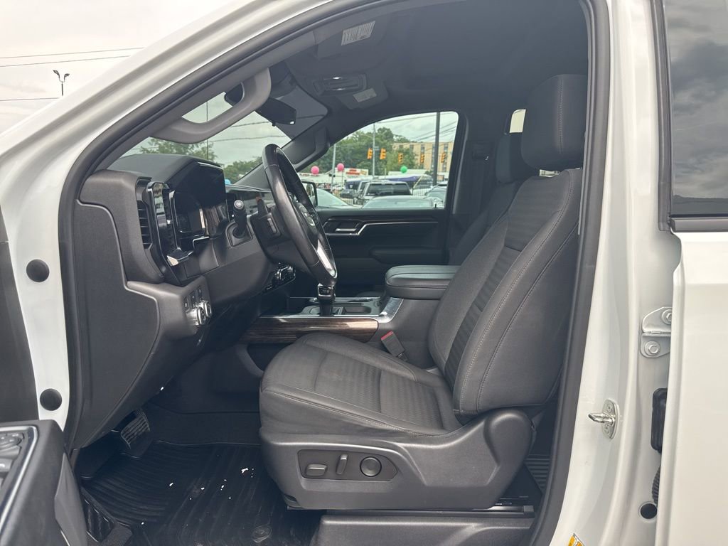 Used 2023 GMC Sierra 1500 Elevation AWD/4WD image 13