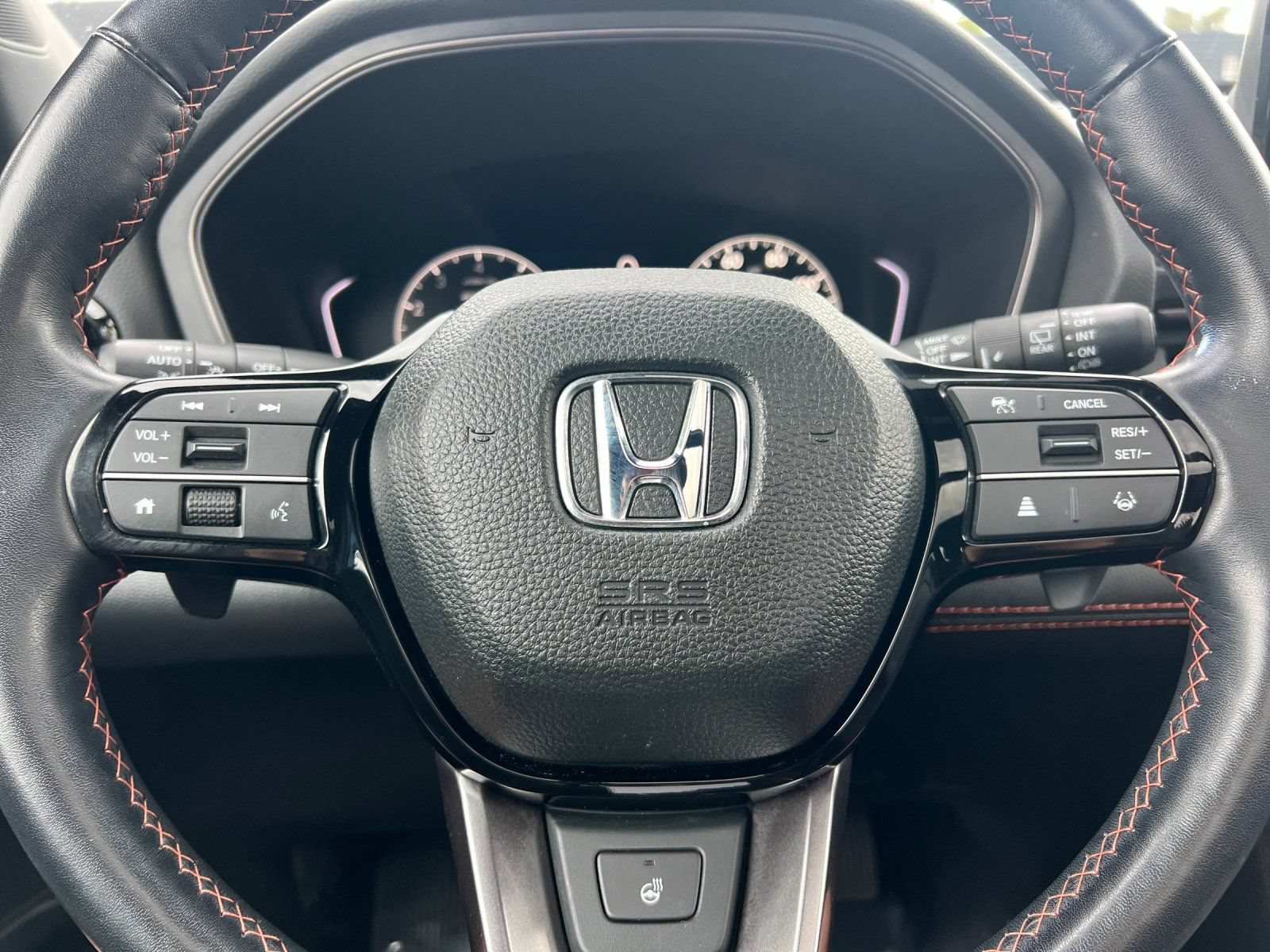 Used 2025 Honda Pilot TrailSport image 24