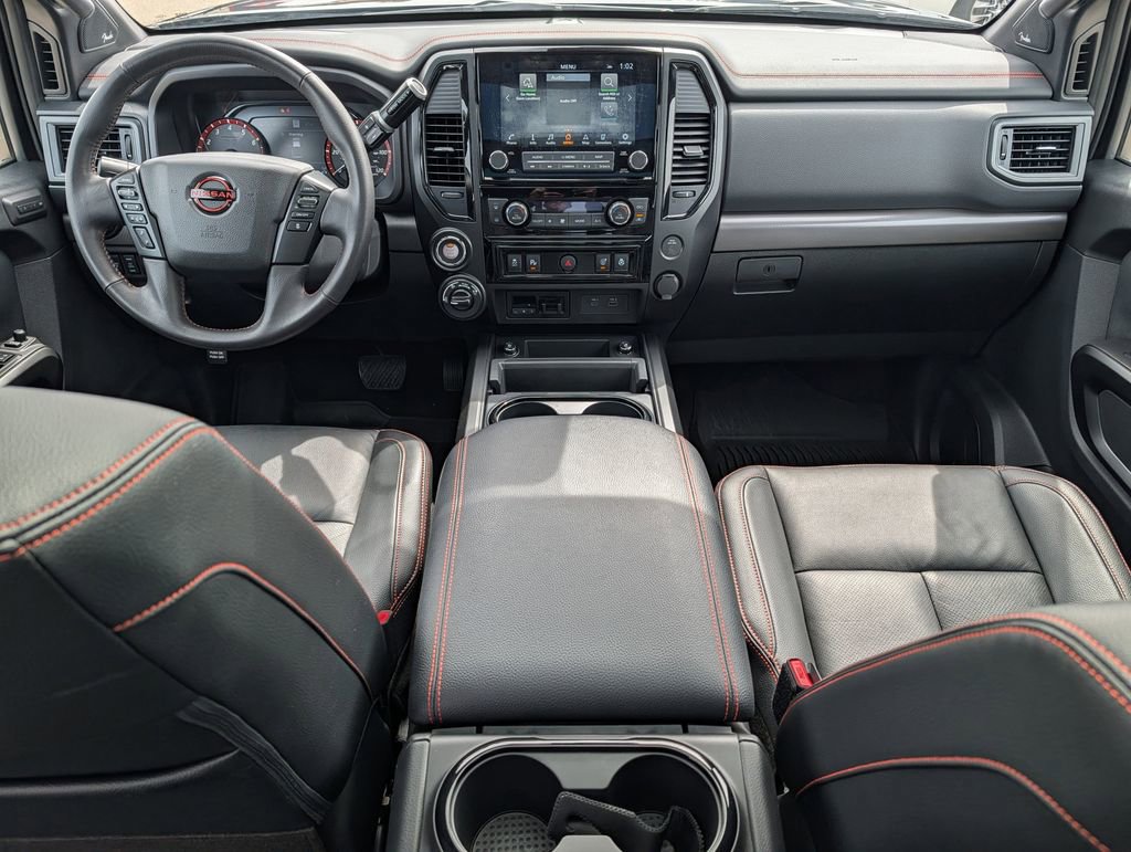 Used 2024 Nissan Titan PRO-4X w/ Pro-4x Convenience Package AWD/4WD image 10