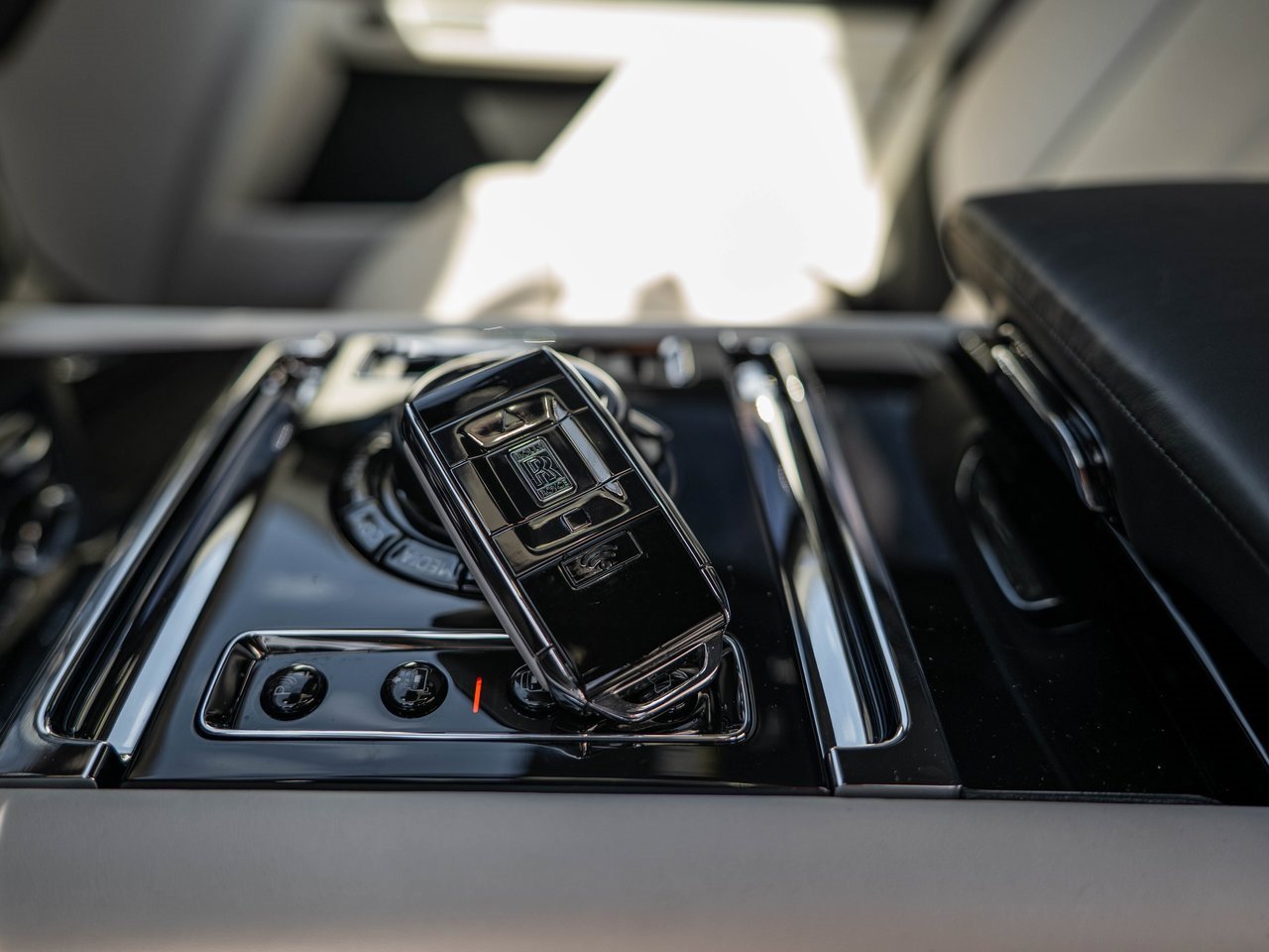 Used 2022 Rolls-Royce Ghost image 43