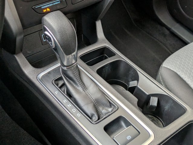 Used 2019 Ford Escape SE image 11