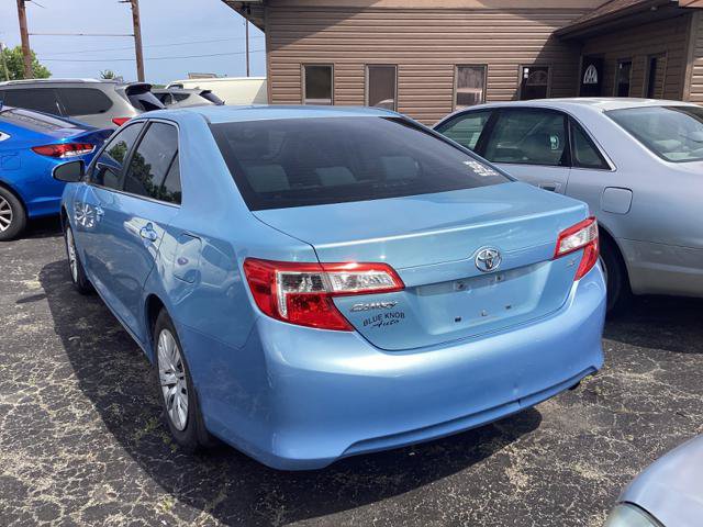 Used 2013 Toyota Camry LE FWD image 4