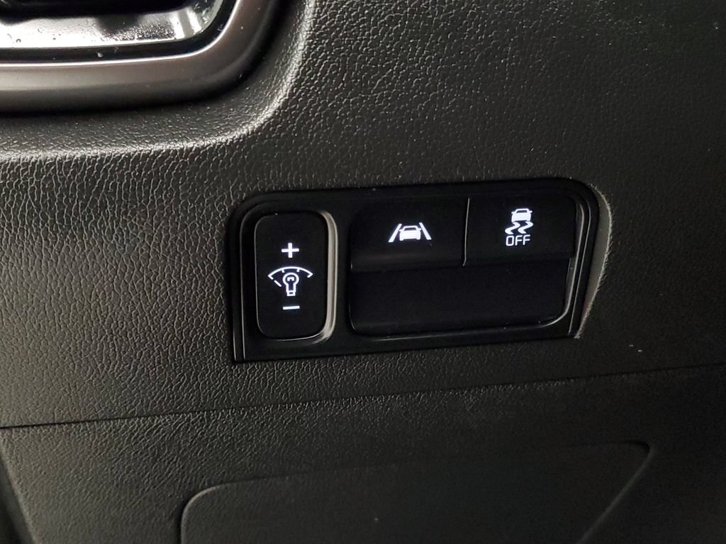 Used 2022 Kia Sorento LX FWD image 13