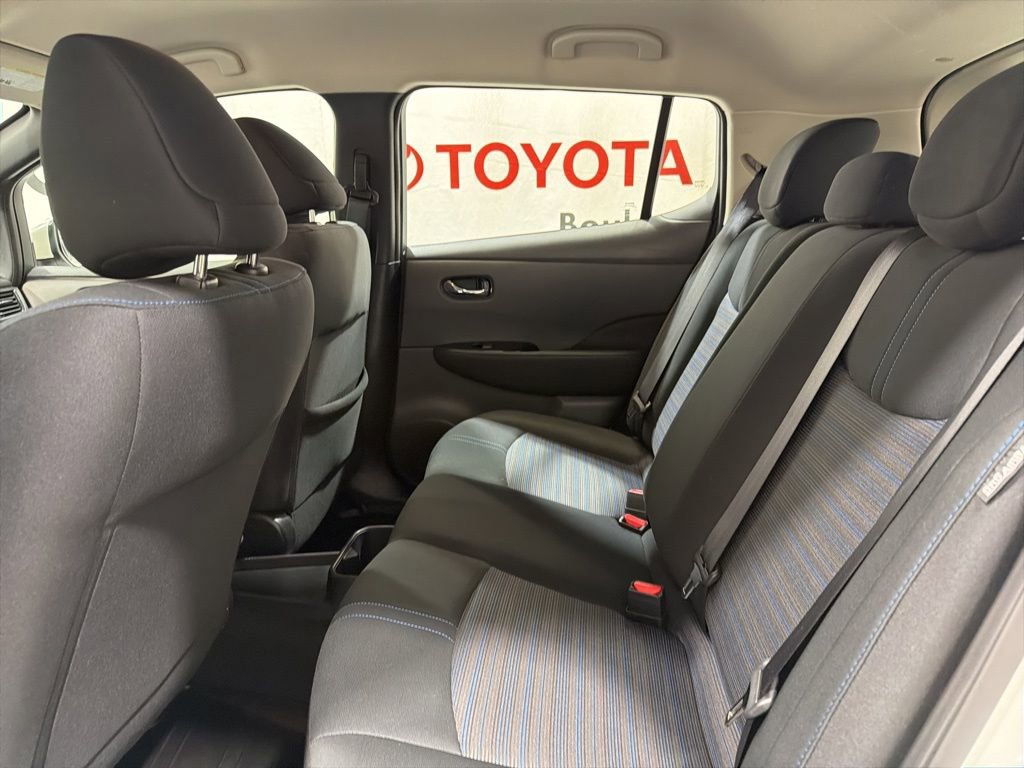 Used 2024 Nissan Leaf SV Plus image 18