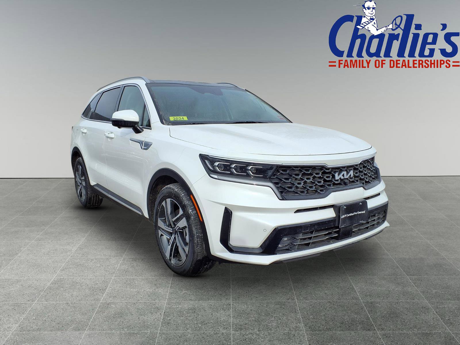 Used 2024 Kia Sorento SX Prestige image 3