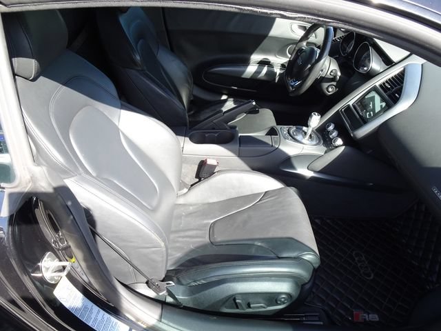 Used 2011 Audi R8 V8 AWD/4WD image 13
