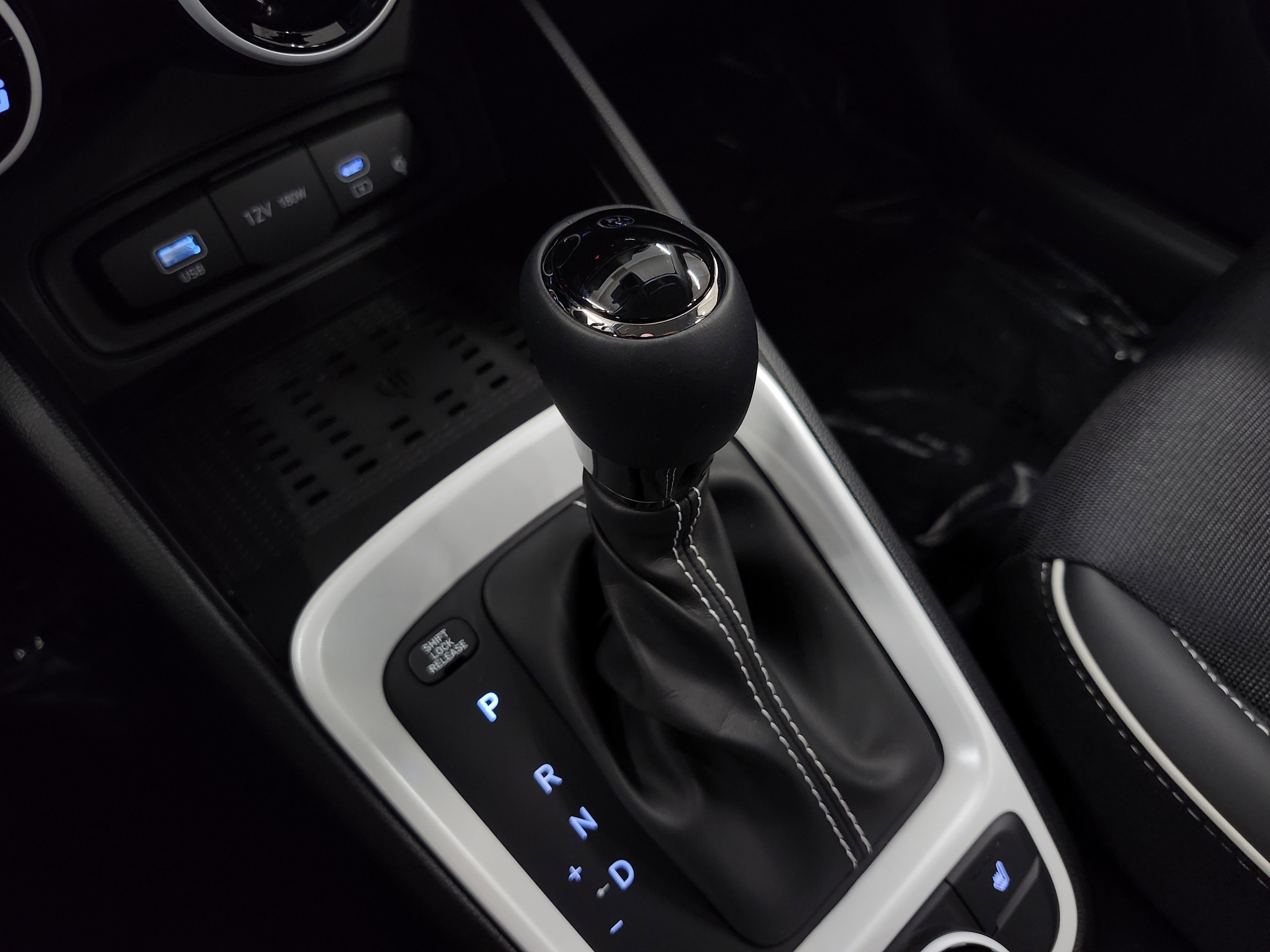 New 2026 Hyundai Venue SEL image 10