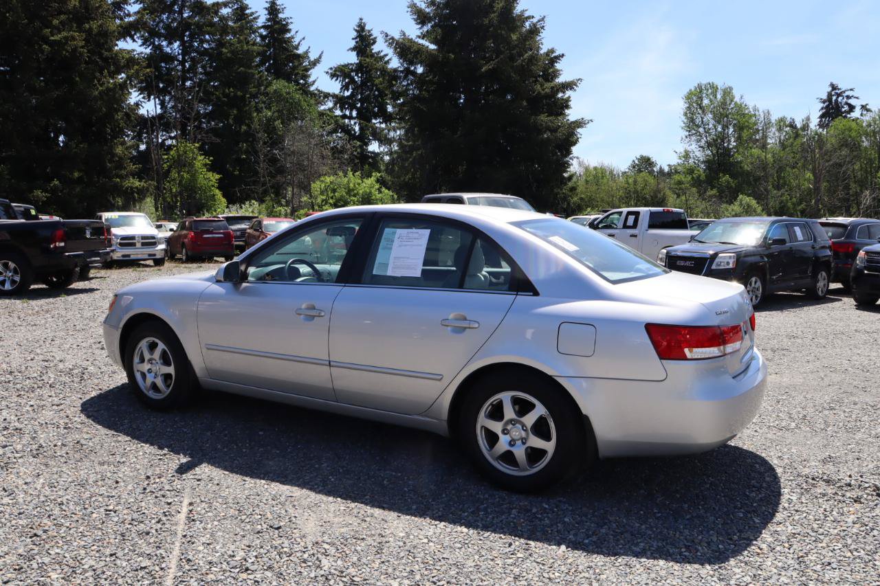 Used 2006 Hyundai Sonata GLS FWD image 3