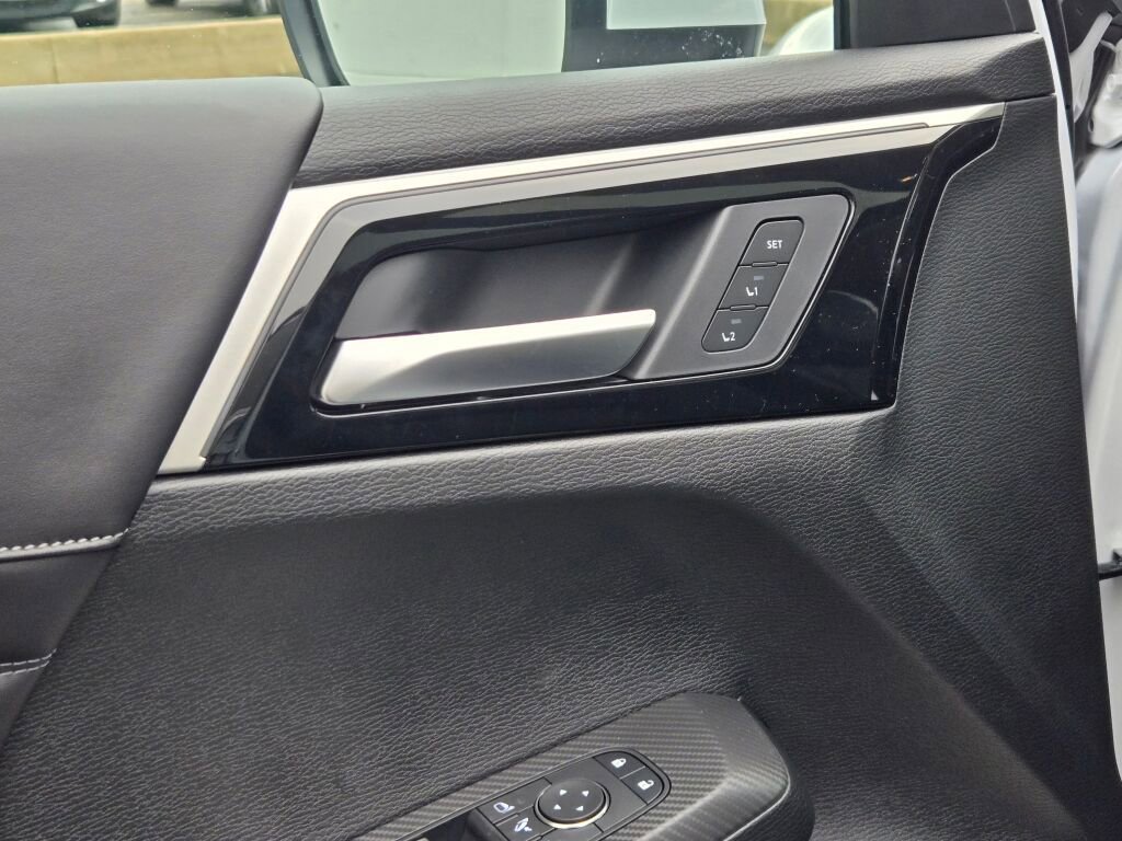 New 2026 Mitsubishi Outlander SEL AWD/4WD image 22