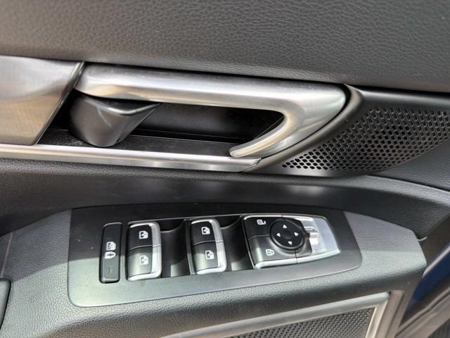 Used 2023 Kia Telluride S AWD/4WD image 8