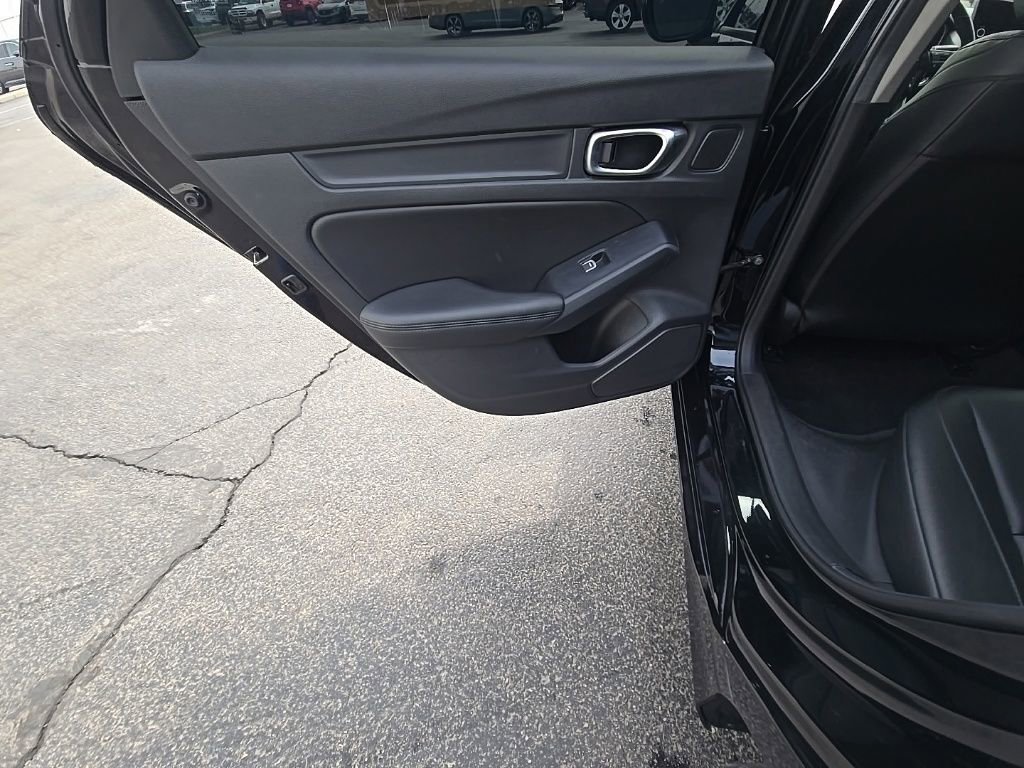 Used 2025 Acura Integra Base image 24