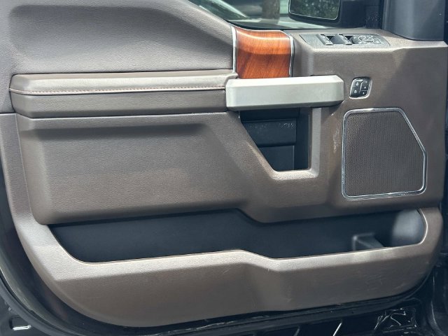 Used 2020 Ford F150 King Ranch w/ Equipment Group 601A Luxury AWD/4WD image 19