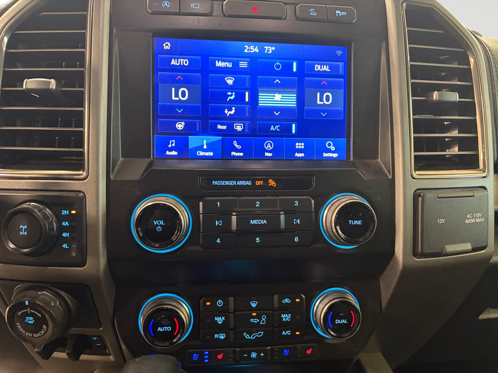 Used 2020 Ford F150 Raptor w/ Equipment Group 802A Luxury AWD/4WD image 17