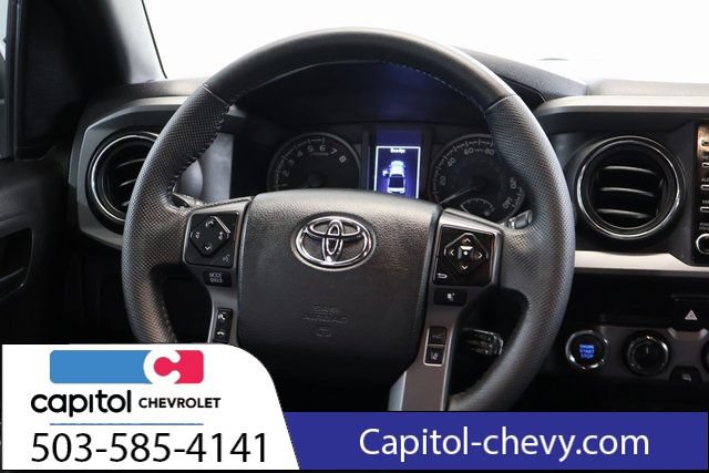Used 2023 Toyota Tacoma TRD Off-Road AWD/4WD image 15