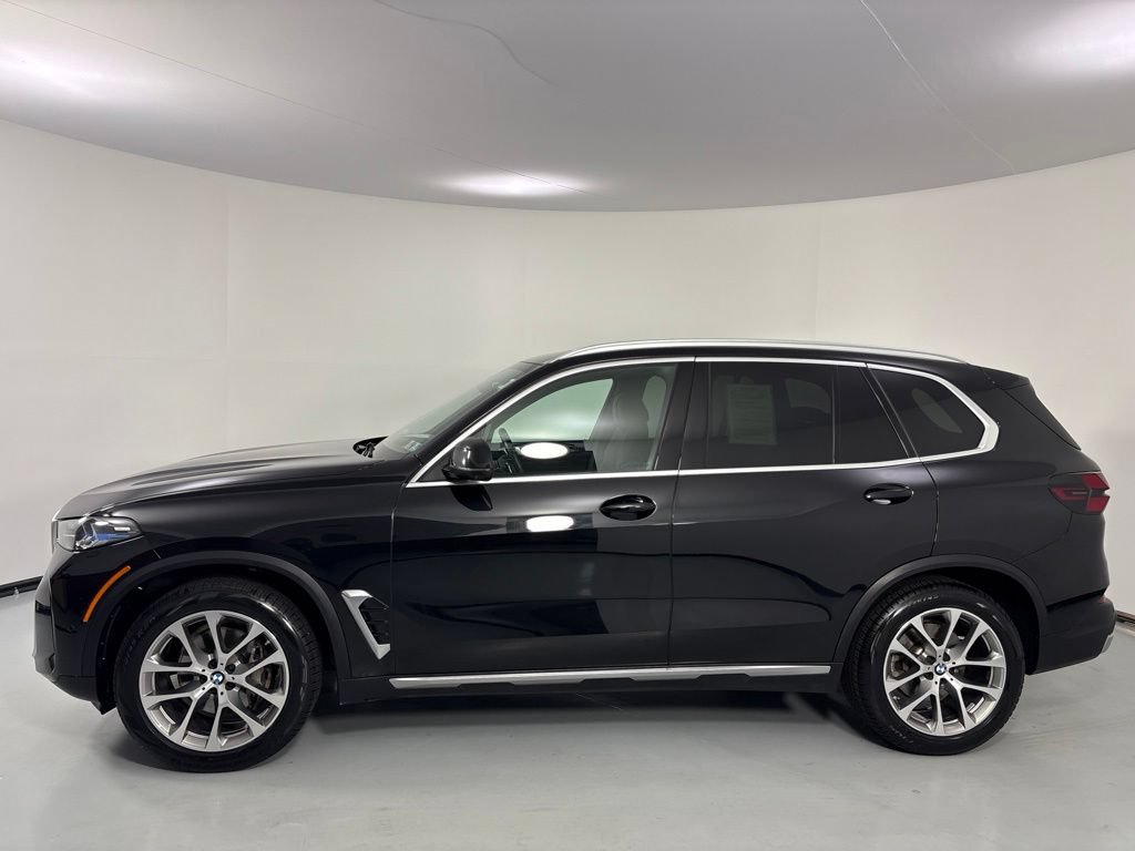 Certified 2024 BMW X5 xDrive40i w/ Premium Package AWD/4WD image 5