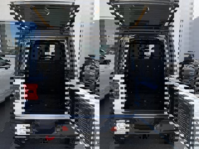 Used 2025 Jeep Wrangler Unlimited Rubicon image 32