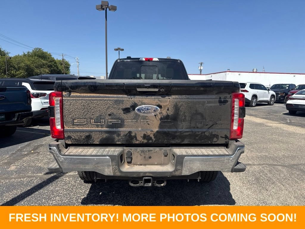 Used 2024 Ford F350 Lariat w/ Chrome Package AWD/4WD image 3