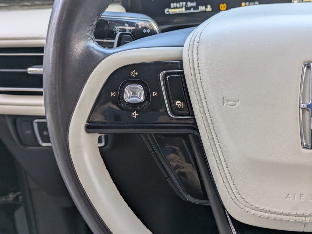 Used 2020 Lincoln Aviator Black Label image 20
