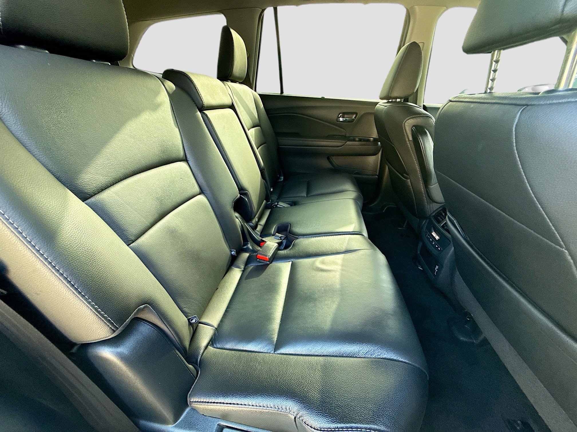 Used 2022 Honda Pilot Special Edition image 30