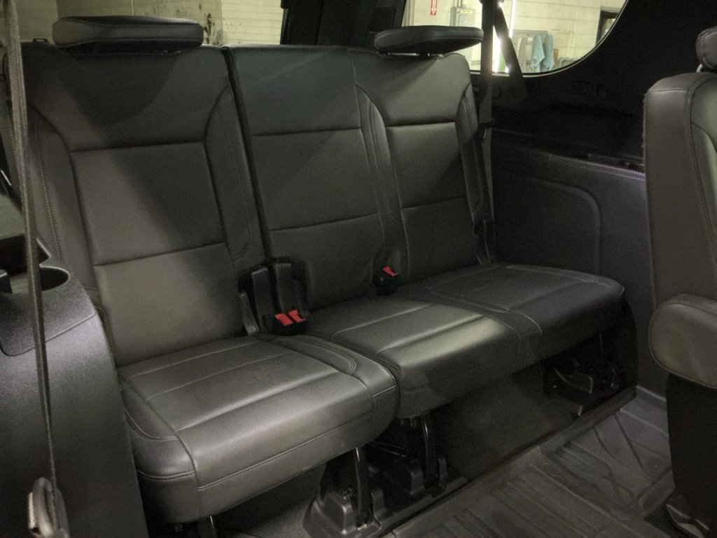 Used 2024 Chevrolet Suburban Z71 w/ Max Trailering Package image 32