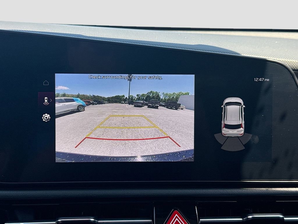 Certified 2024 Kia Niro EX FWD image 17