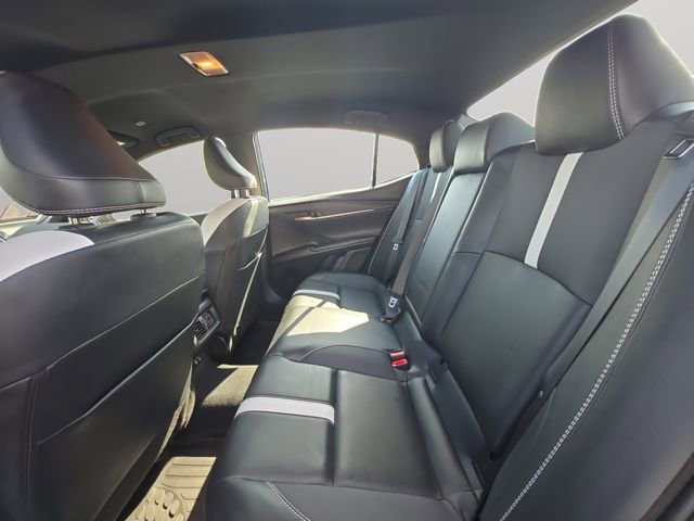 Certified 2025 Toyota Camry SE AWD/4WD image 12