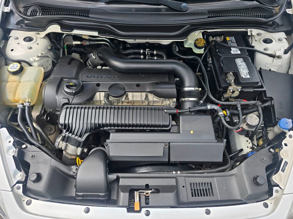 Used 2011 Volvo C70 T5 w/ Convenience Pkg FWD image 23