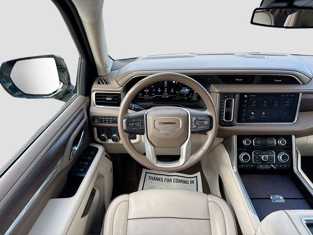 Used 2023 GMC Yukon XL Denali AWD/4WD image 23