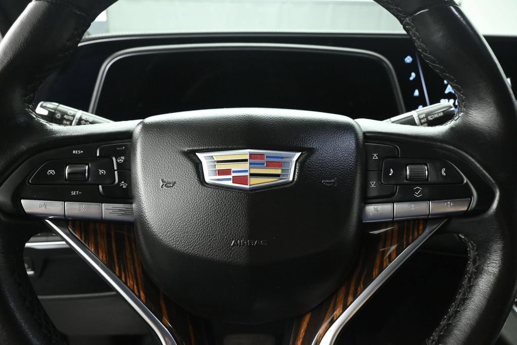 Used 2021 Cadillac Escalade ESV Luxury AWD/4WD image 12