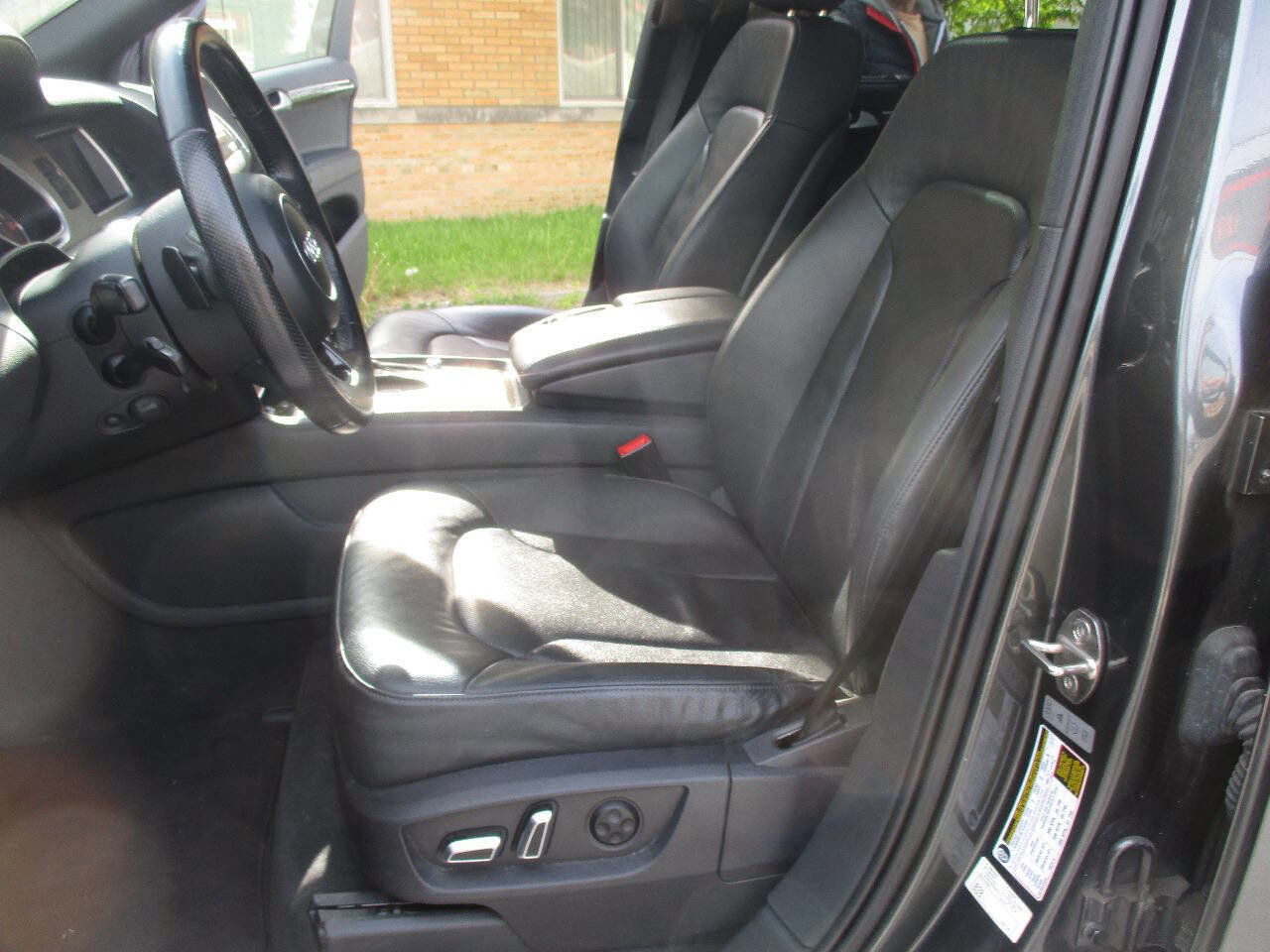 Used 2015 Audi Q7 3.0T S line Prestige w/ Sport Edition AWD/4WD image 85