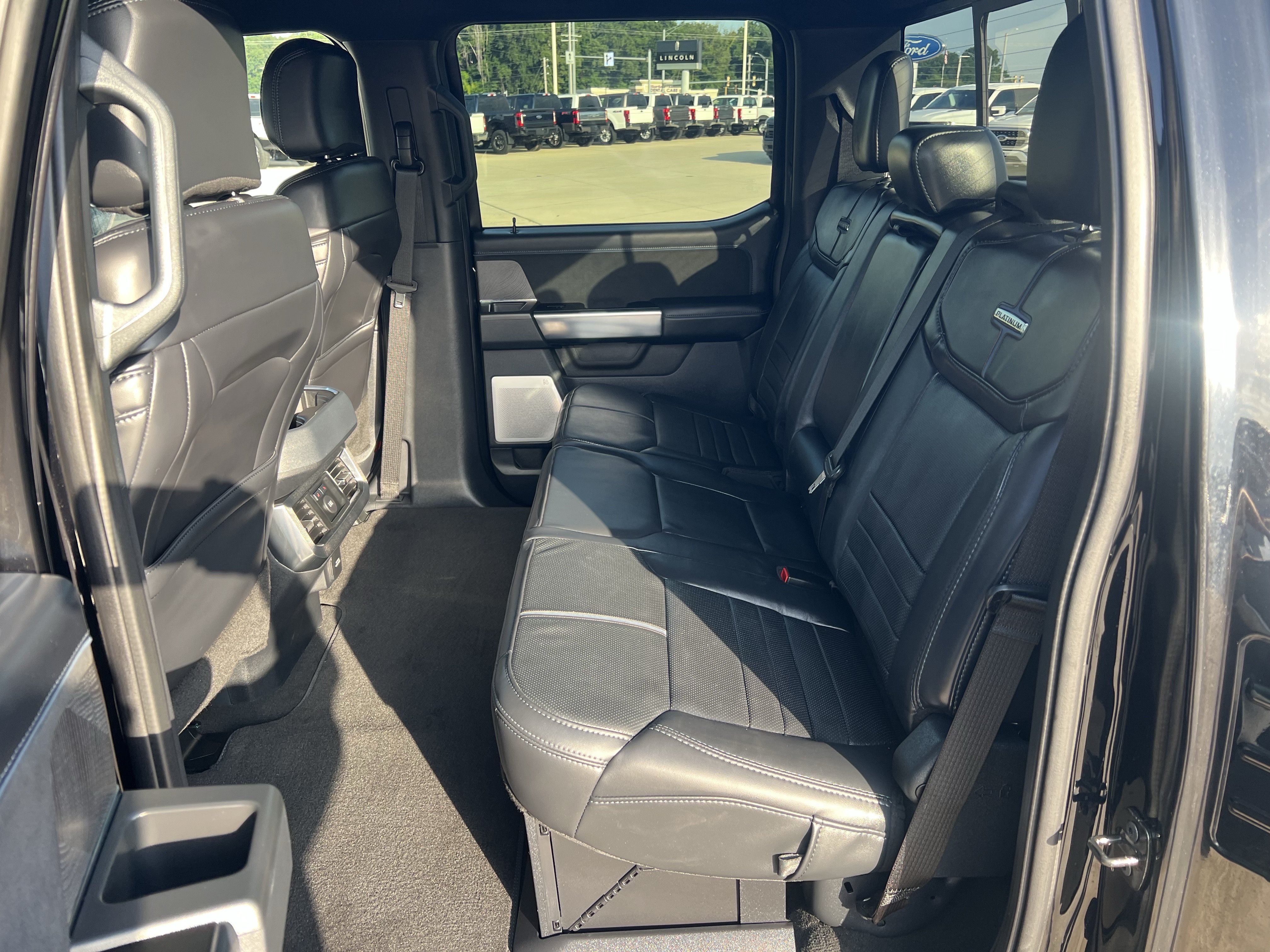 Used 2025 Ford F350 Platinum AWD/4WD image 20