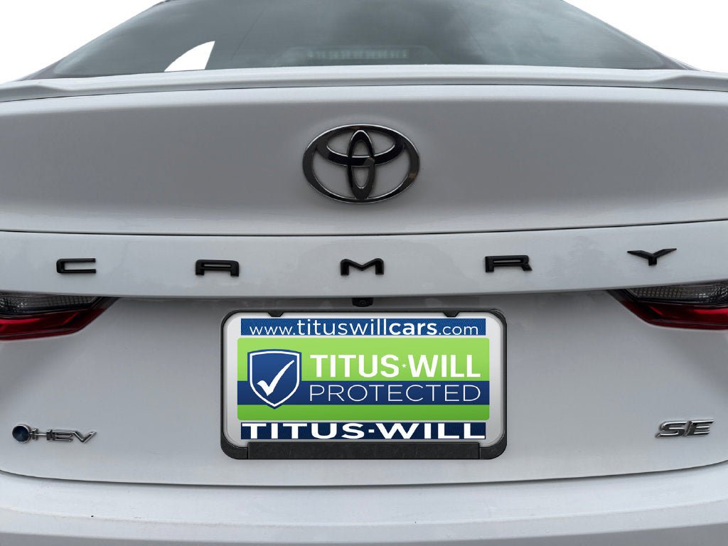 Used 2025 Toyota Camry SE FWD image 35
