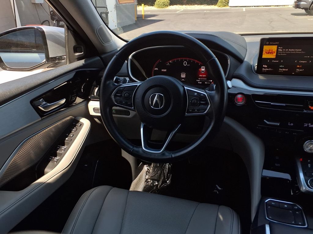 Used 2023 Acura MDX w/ Technology Package AWD/4WD image 24
