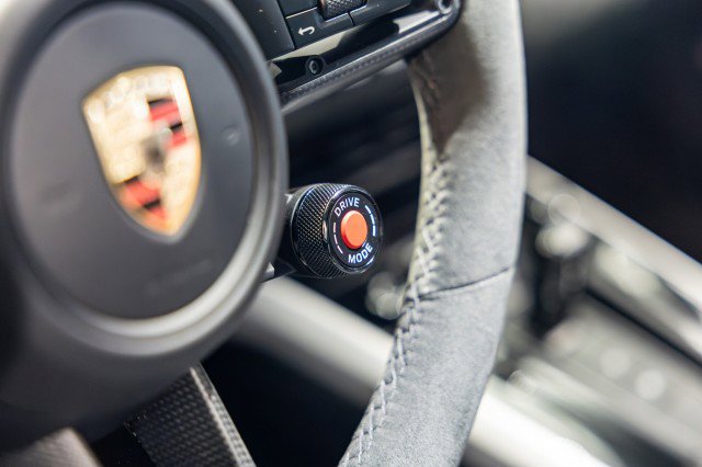 Used 2025 Porsche 911 Carrera GTS image 52