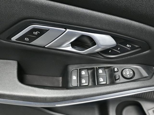 Used 2021 BMW 330i xDrive Sedan image 30