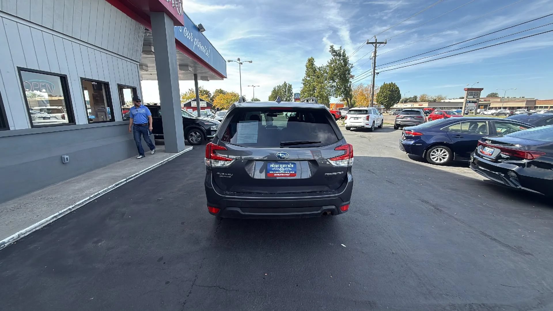 Used 2023 Subaru Forester Premium AWD/4WD image 5