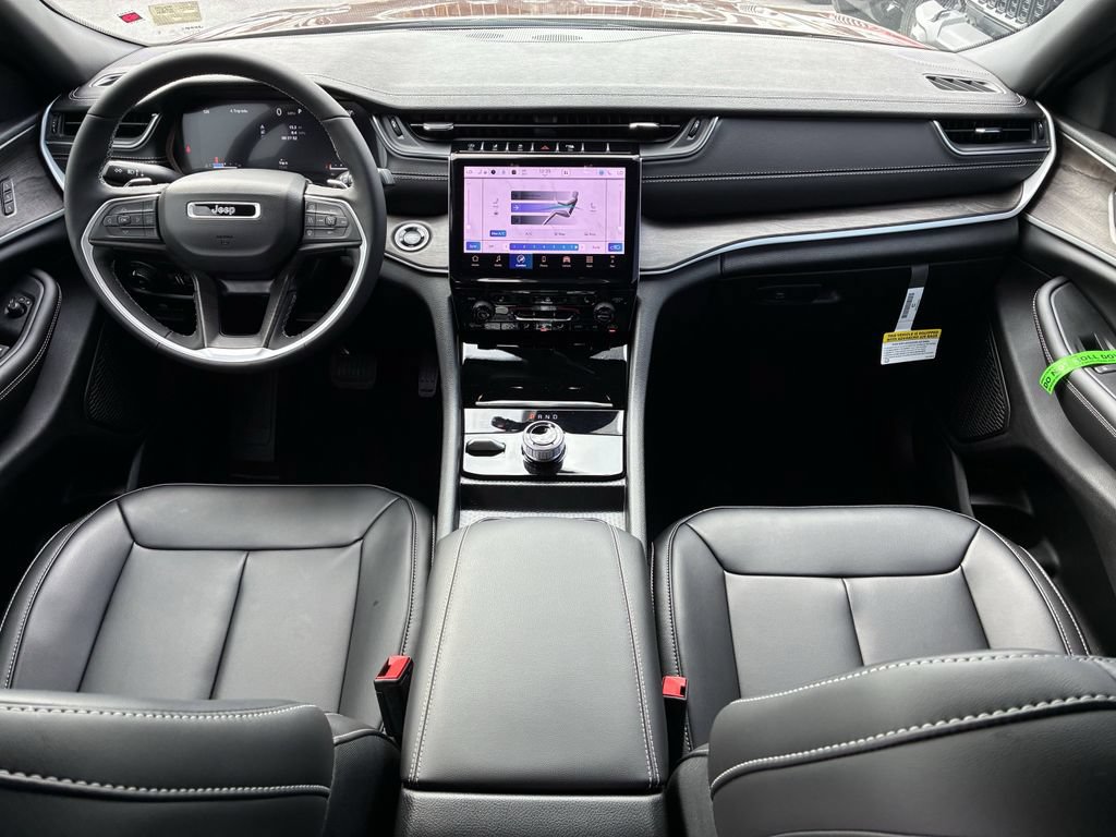 New 2025 Jeep Grand Cherokee Limited AWD/4WD image 15