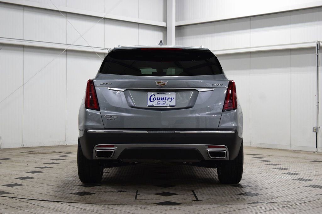 Used 2024 Cadillac XT5 Premium Luxury w/ Technology Package image 7