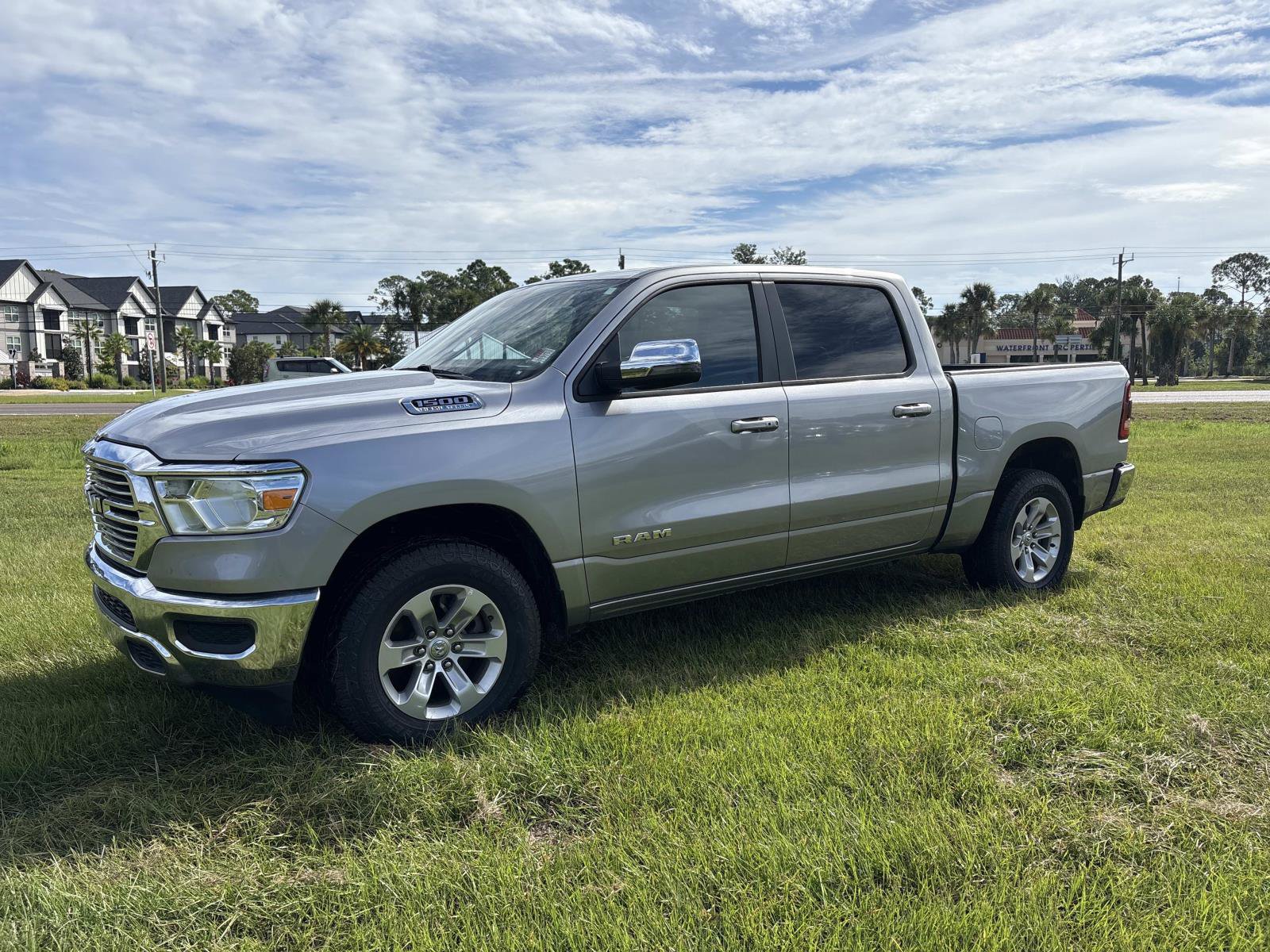 Certified 2024 RAM 1500 Laramie RWD image 7