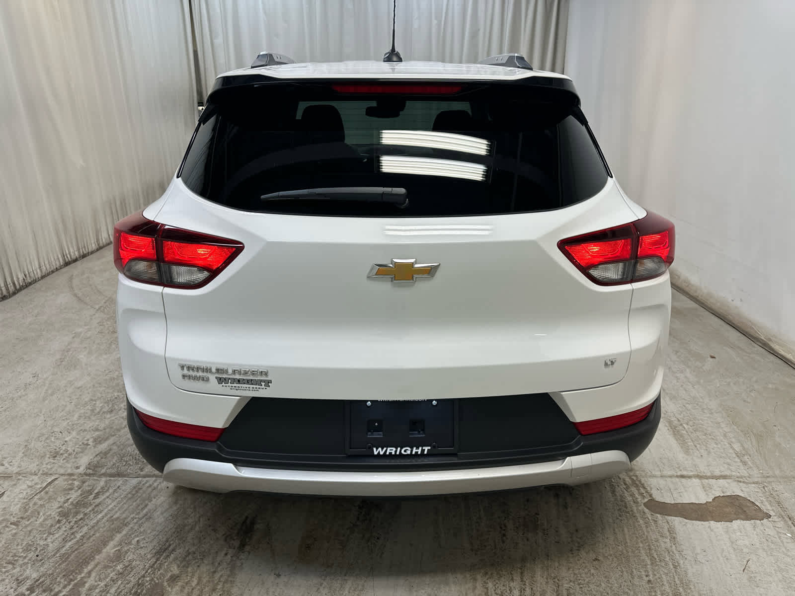 Certified 2023 Chevrolet TrailBlazer LT w/ Convenience Package AWD/4WD image 7