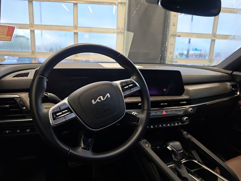 Certified 2024 Kia Telluride SX image 19