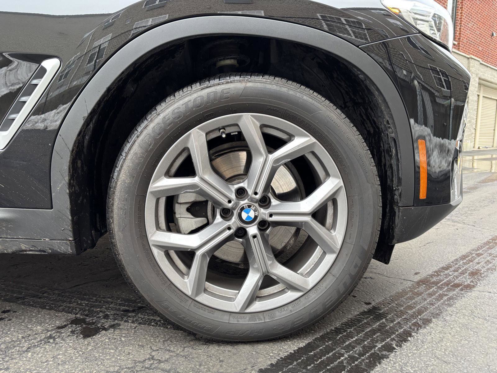 Used 2024 BMW X4 xDrive30i w/ Premium Package image 7