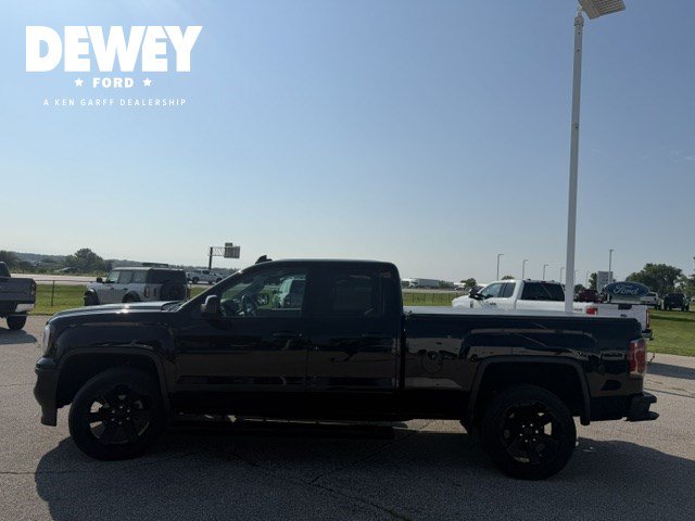 Used 2017 GMC Sierra 1500 SLT w/ All Terrain Package AWD/4WD image 5