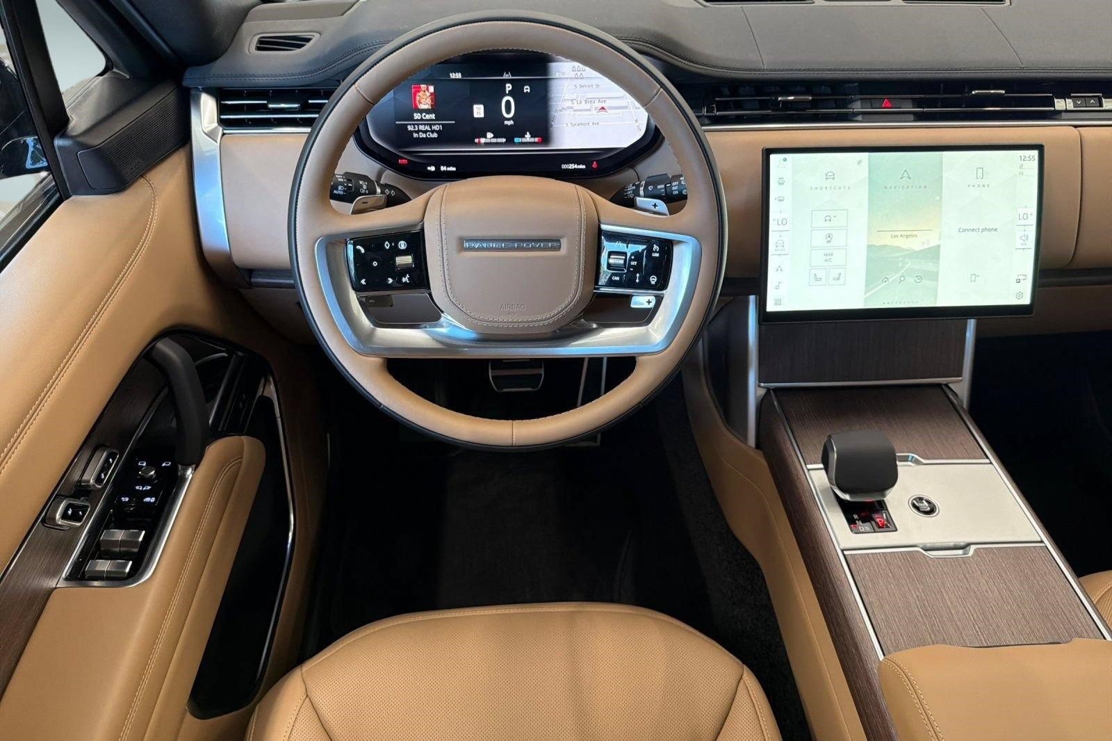 New 2026 Land Rover Range Rover Long Wheelbase SE AWD/4WD image 27