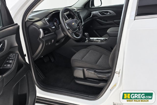Used 2020 Chevrolet Traverse LS FWD image 8