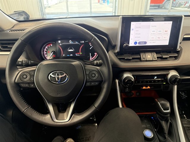 Used 2024 Toyota RAV4 Adventure image 28