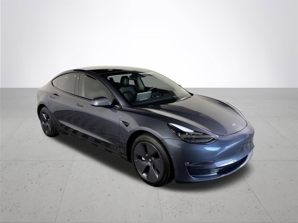Used 2022 Tesla Model 3 Long Range AWD/4WD image 4