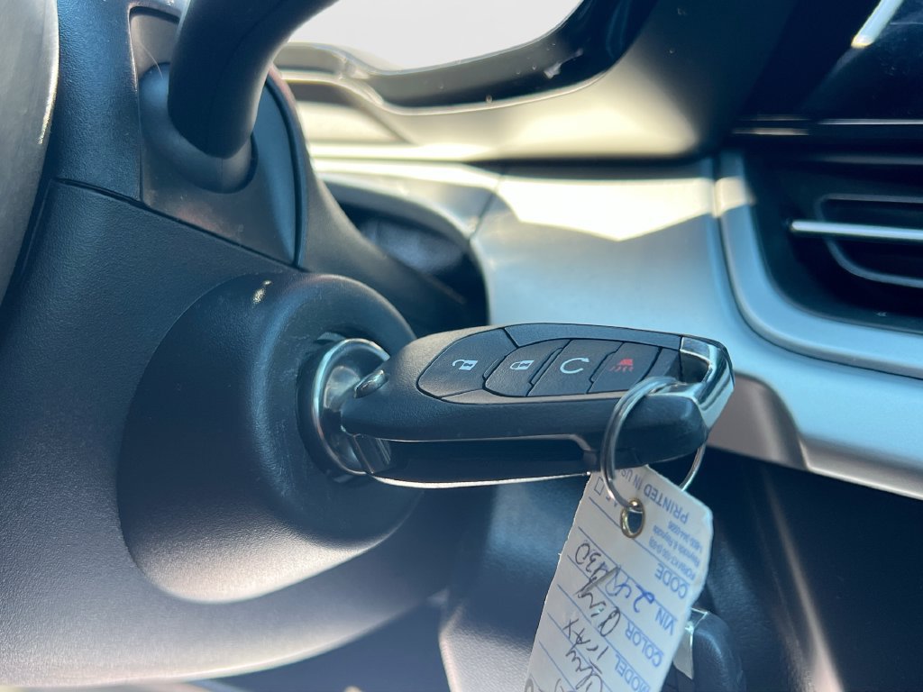 Used 2025 Chevrolet Trax LS w/ LS Convenience Package FWD image 36