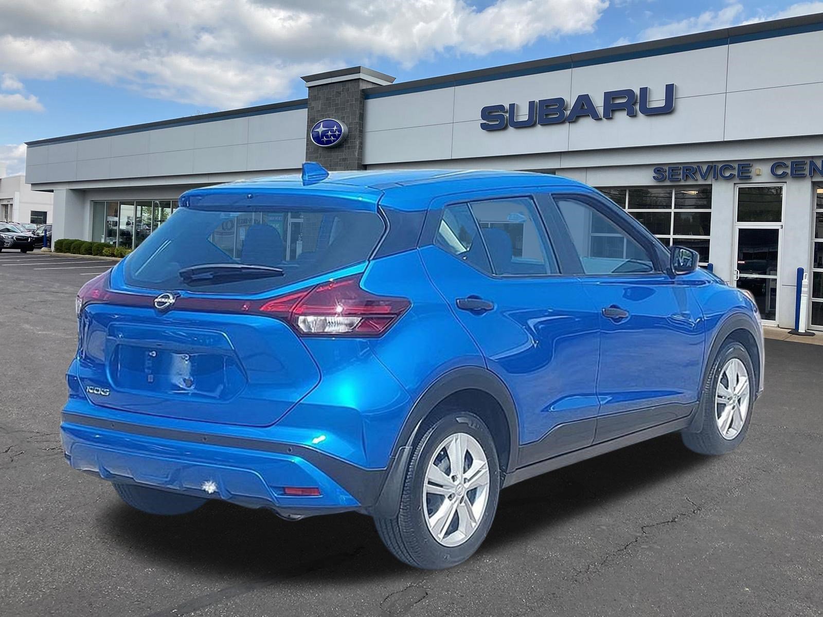 Used 2024 Nissan Kicks S FWD image 7